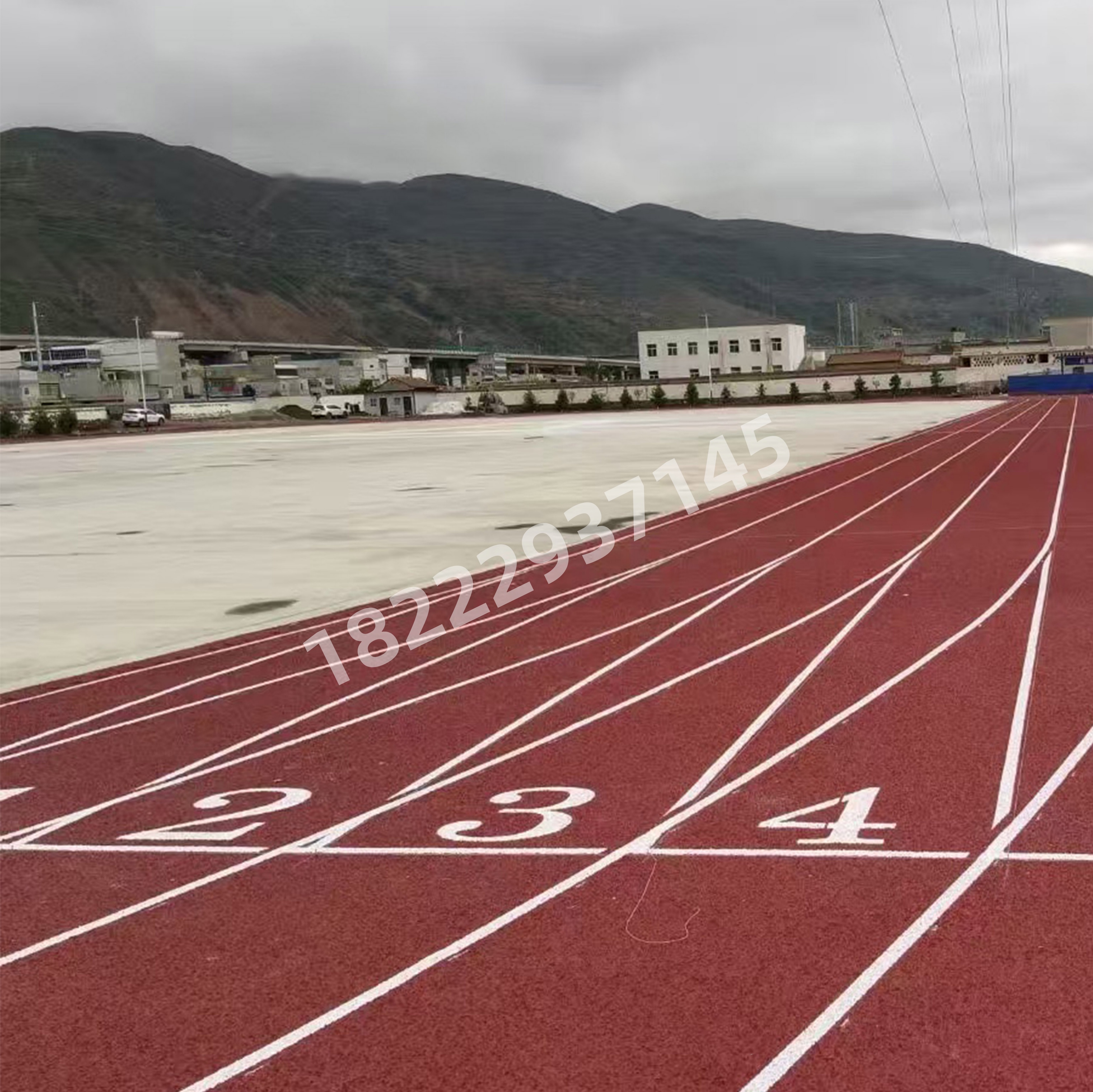 塑胶跑道